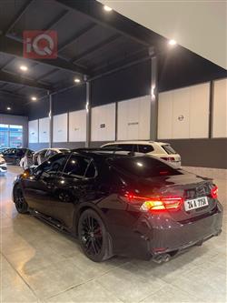 تۆیۆتا کامری